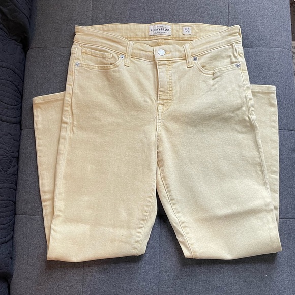 Lucky Brand Yellow Jeans - Picture 2 of 4